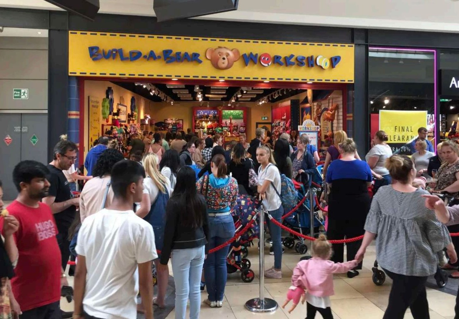 Crowds queuing outside a Build-A-Bear Workshop for Pay Your Age.